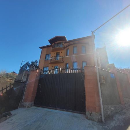 Homelike B&B Tbilisi Exterior photo